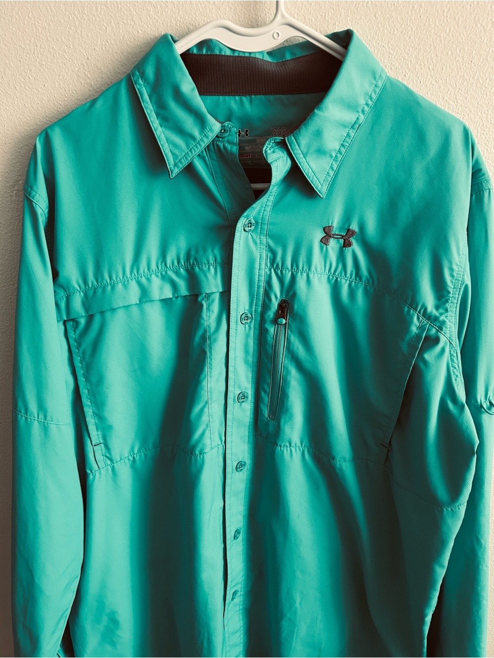 Under Armour Men's Tide Chaser Fishing Zip Pkts Button-Up Shirt: L